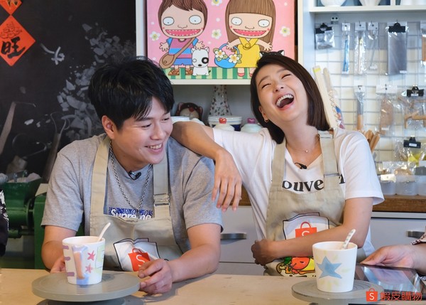 姊弟戀曾不被看好！六月和老公「個性天南地北」意外超合拍　「結婚9周年天天鬥嘴」感情卻甜蜜