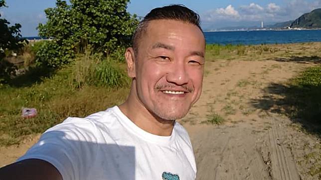 重情義！陳為民難忘「前妻生前囑託」意外與獨子變熱絡　力挺兒追夢「遇疫情世界盃止步」父子分隔兩地