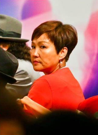 離婚典範！張菲分開前妻30年「相處像家人」家族大事必現身　媳婦笑揭「公婆私下互動」：最棒的關係