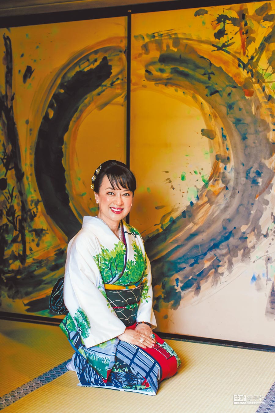 翁倩玉近況曝光！孤身20年「3毛孩作伴」不強求緣分　曝「樂活人生哲學」70歲超凍齡