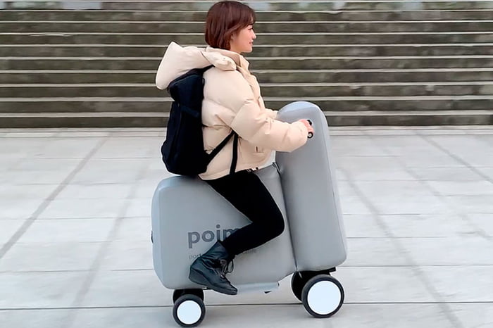 破天荒發明！日本推「充氣式電動車」震撼全球　充氣設計「還能收納放包包」重量僅有5.5公斤