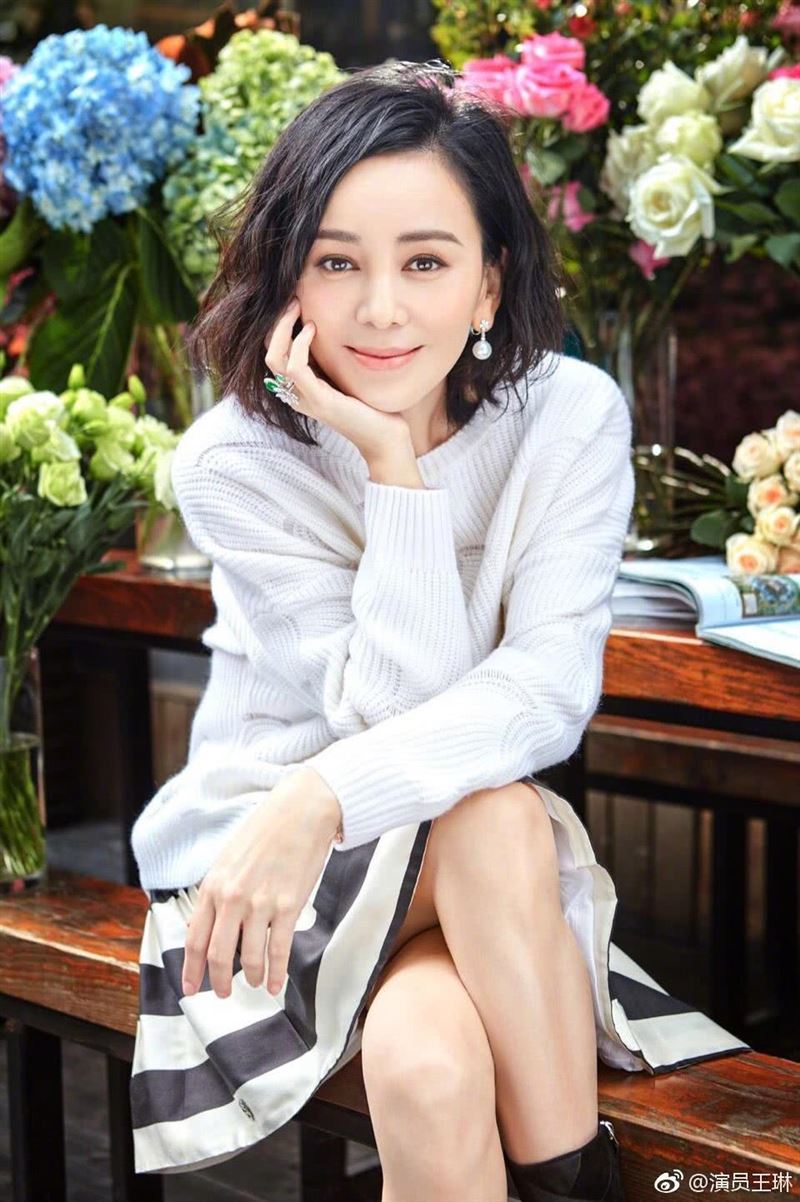 瓊瑤劇女星「單親養子」近況曝光49歲超凍齡　曬「母子鬥嘴」15歲愛子陽光笑容似男星