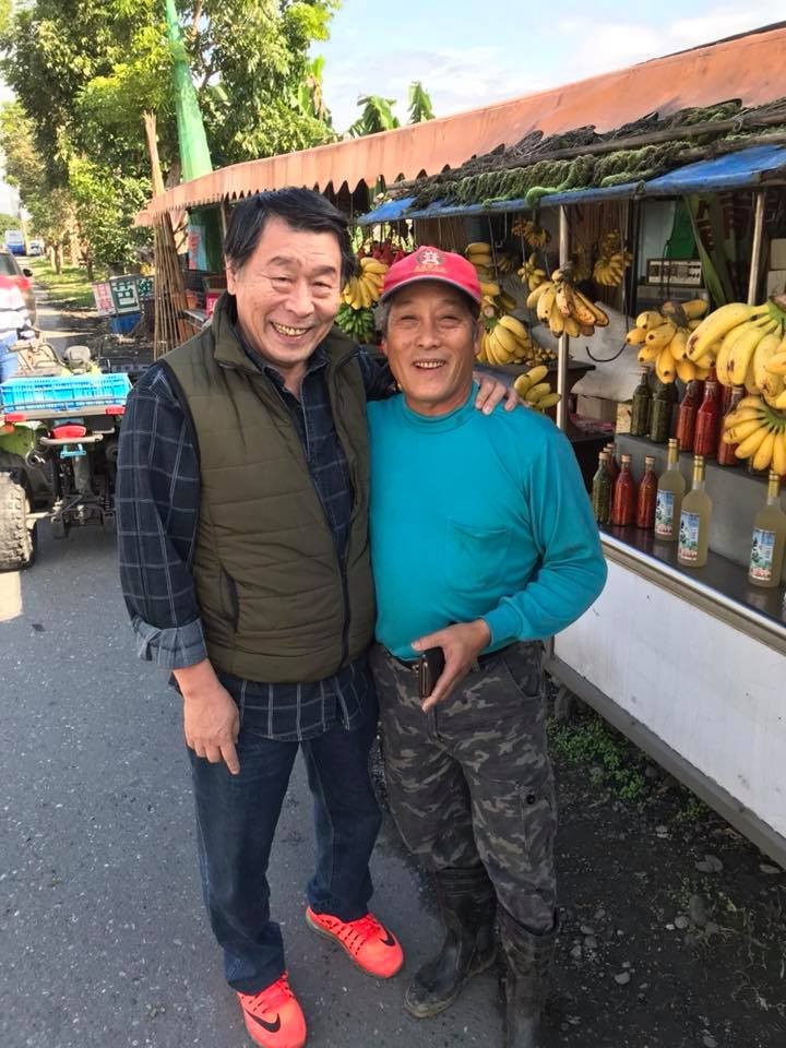 《土地公傳奇》陸一龍「娶小20歲留美妻」老少配逾20年　近況曝光「為兒女堅持不接反派」洋溢父愛