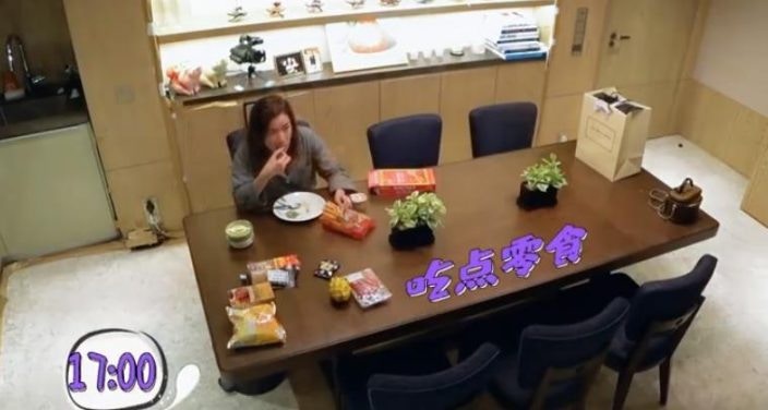 私下愛宅在家！女星住處曝光「月繳租金123萬」獨享85坪　「望向窗外景色」眾人驚呼：難怪不想出門