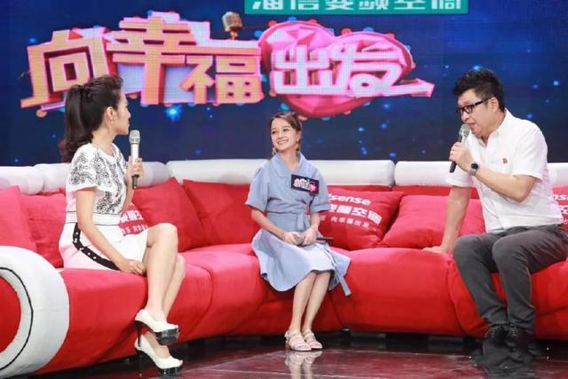 身材比例超好！130公分「袖珍女孩」33歲長相清純似少女，「超甜日常穿搭爆紅」還以為是170