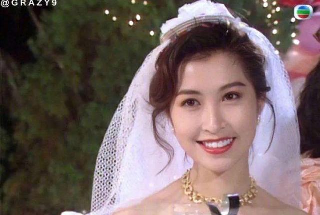 神仙眷侶！最高學歷港姐嫁影帝「22年婚姻甜如初戀」53歲眼裡仍藏愛「每年收到一件愛的禮物」