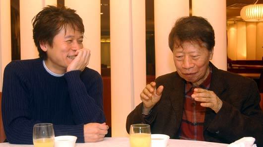 洪榮宏「曾恨爸爸洪一峰」13歲放他闖盪歌壇父子失聯　見媽媽「親自探病父親」終放下對他怨恨