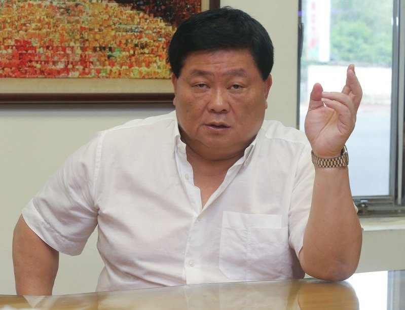 曾歷經11小時換肝！顏清標4兄弟「健康通通亮紅燈」　親友曝「都怪年輕時太海派」