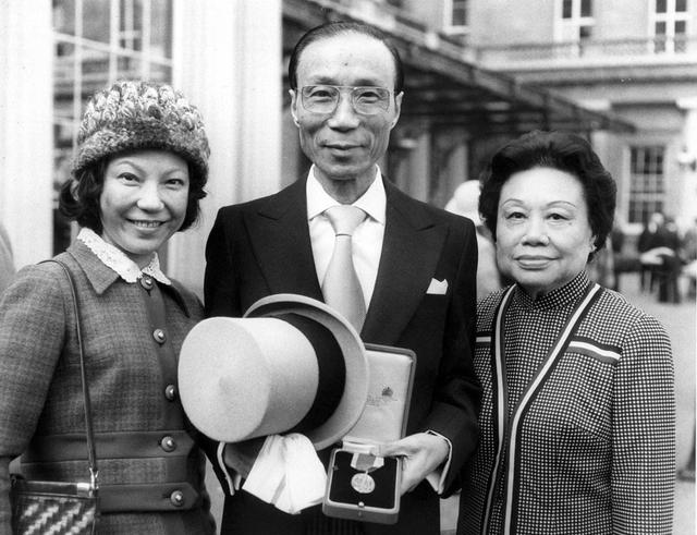 和梁朝偉是同學！因演反派爆紅「7段戀情全失敗」　為顧94歲母親「拒百萬片酬」永不再婚