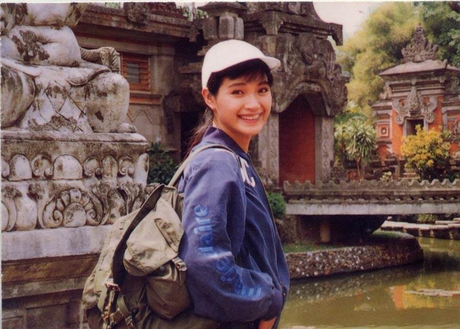 把家人擺第一！方季惟「照顧父母到終老」奉獻半輩子　罕吐「53歲仍未婚原因」：單身更自在