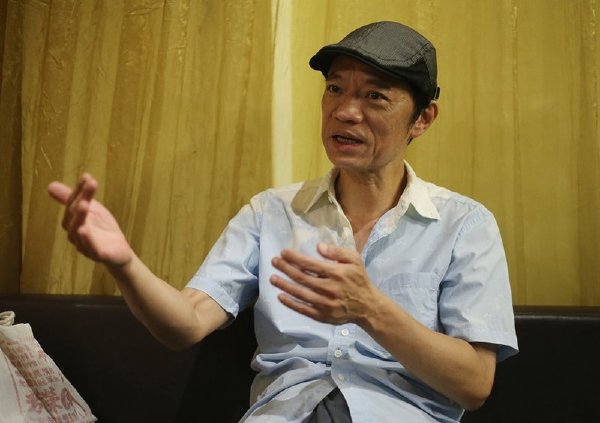 每月為母花5萬！吳朋奉「2年拍11部電視劇」從不喊累　哥哥淚曝生前遺願：「到最後都想著媽媽」