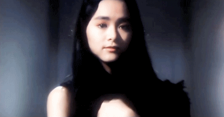 嫁豪門遭欺壓！當紅女星葉蘊儀「公主成棄婦」5年失去一切　多年後再現身「緊抱孩子大哭」：我是自己的女王