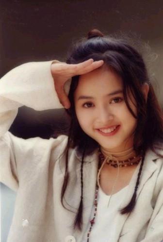 嫁豪門遭欺壓！當紅女星葉蘊儀「公主成棄婦」5年失去一切　多年後再現身「緊抱孩子大哭」：我是自己的女王