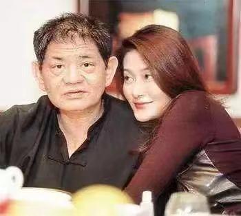 來不見看到！陳寶蓮一生只肯愛一人「獨留兒黯然離去」　王牌經紀人主動撫養「18歲成183高挑帥哥」情同親生
