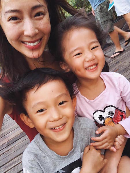 4歲女兒鬧脾氣！隋棠「怎麼哄都沒用」耐心快被磨光　兒子「默默起身幫忙解套」她秒清醒：媽媽應該更謙卑