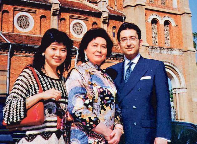 何鴻燊最美妹妹！「出資7百萬助兄創業」卻被趕出公司　與堂弟生子「遭兄控制40年」舊情人對簿公堂