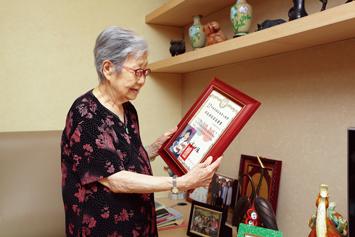 不靠兒養老！寇世勳媽媽「自費住養老村」尊嚴度晚年　千金小姐母代父職「獨自拉拔4兒」