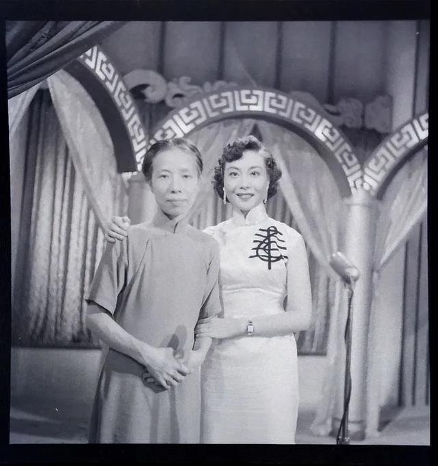 外婆是個傳奇！女星留給子孫相冊：我走後你們再看　93歲走後「揭開一生神秘面紗」：原來很多人認識她