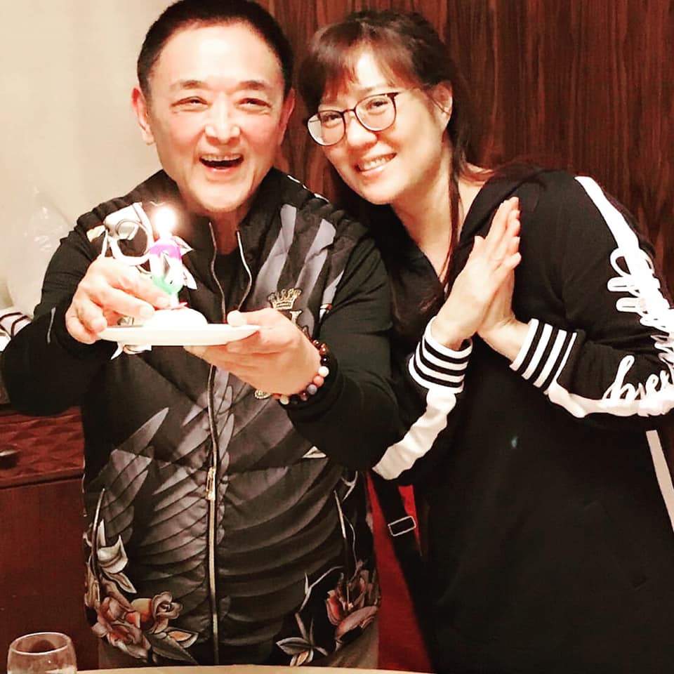 怕忘記我名字！林姿佑曝「小亮哥身體不理想」煮水總忘了關　憂患失智「夫妻爭執不休」：提醒他還會生氣