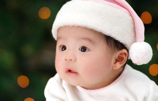 豪門如何取名？李嘉誠「賜給孫子的名字」藏遠大期盼 　取名須慎重「禁忌不要踩」：當送孩子的禮物