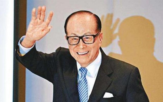 豪門如何取名？李嘉誠「賜給孫子的名字」藏遠大期盼 　取名須慎重「禁忌不要踩」：當送孩子的禮物