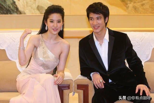 顛覆「玉女」形象！劉亦菲著裝變大膽   上身穿一塊「三角佈」秀出水蛇腰，網友：上帝太偏心