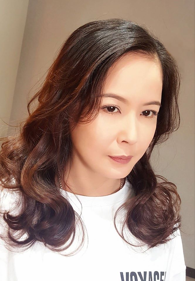 孝順不能等！岳虹不捨單親父「小學到工地搬磚頭」分擔家計　19歲獨自闖蕩 「成功賺進千萬房」嘆：爸爸來不及享福