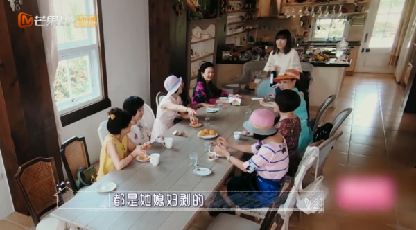 母親節「伺候婆婆8好友」和親媽只能通電話！陳若儀「聽到電話那頭回應」當場淚崩