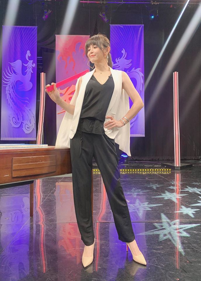 鄭仲茵「凹頰類戲劇舊照被翻出」超驚人！和林志玲竟是「高中同學」：她是我救命恩人