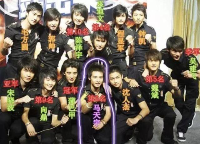以德報怨！兒時母想不開「託他出門買藥」吃完再沒醒來　成名後房產全給親人「接欠債父回來照顧」