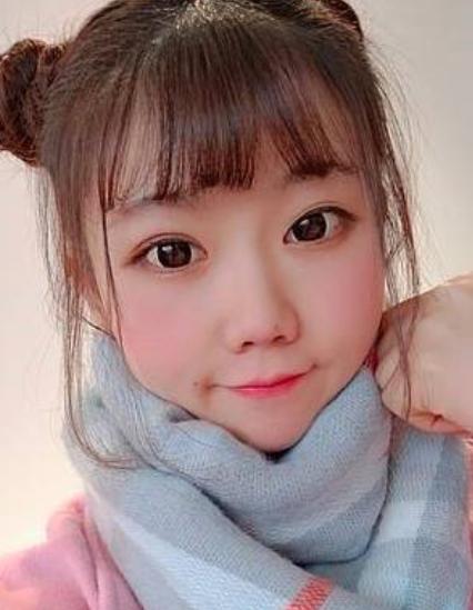 真人版春麗！24歲萌妹哭喊「交不到男朋友」  往下一看「身材比猛男還猛」 網友膝蓋全軟