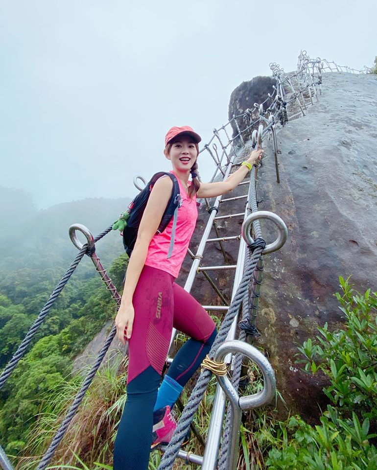 美女主播狠斷5年婚！被愛沖昏頭「見不到10次就閃婚」揭婚後超大反差　「財產全給前夫」只為完全自由