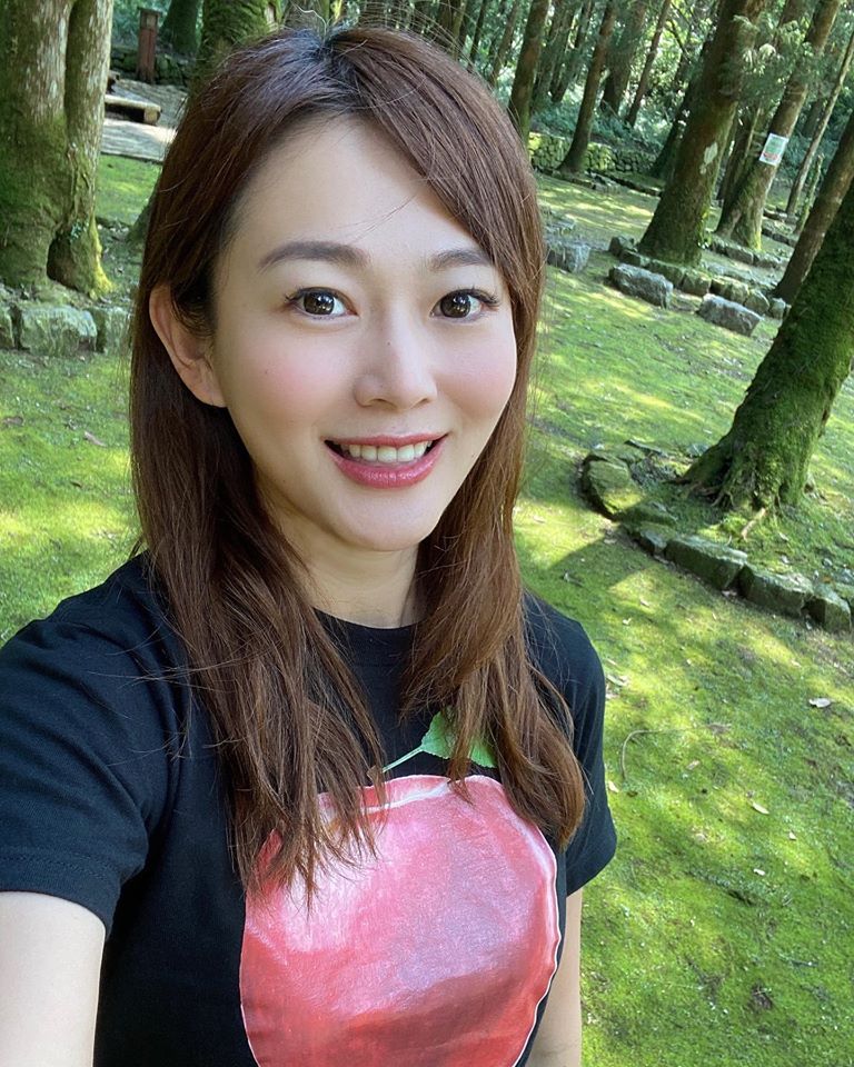 美女主播狠斷5年婚！被愛沖昏頭「見不到10次就閃婚」揭婚後超大反差　「財產全給前夫」只為完全自由