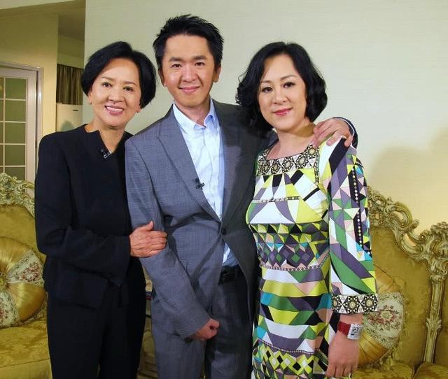靠遺產過活！富二代小生「為爭產與母親公開決裂」　同時交3女友「一周每人2天」坐享齊人之福