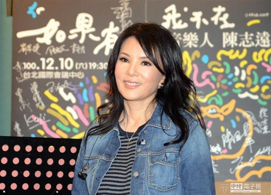 黃鶯鶯當紅閃嫁！「結縭38年膝下無子」原諒富商尪背叛　「淚送他最後一程」今和繼女相依
