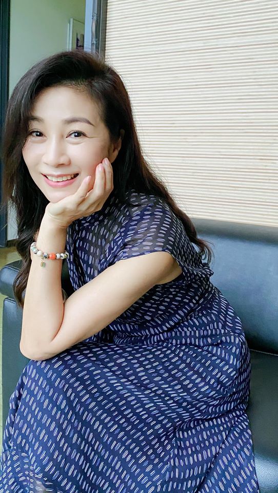 為孩子不計前嫌！方文琳離婚16年「曾私訊前夫新對象」　婚禮當天「送愛女到現場」曝與前婆家關係