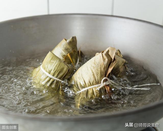 端午節快到了！煮粽子時「冷水下鍋還是熱水下鍋」？　記住2點「粽子扎實又熟嫩」