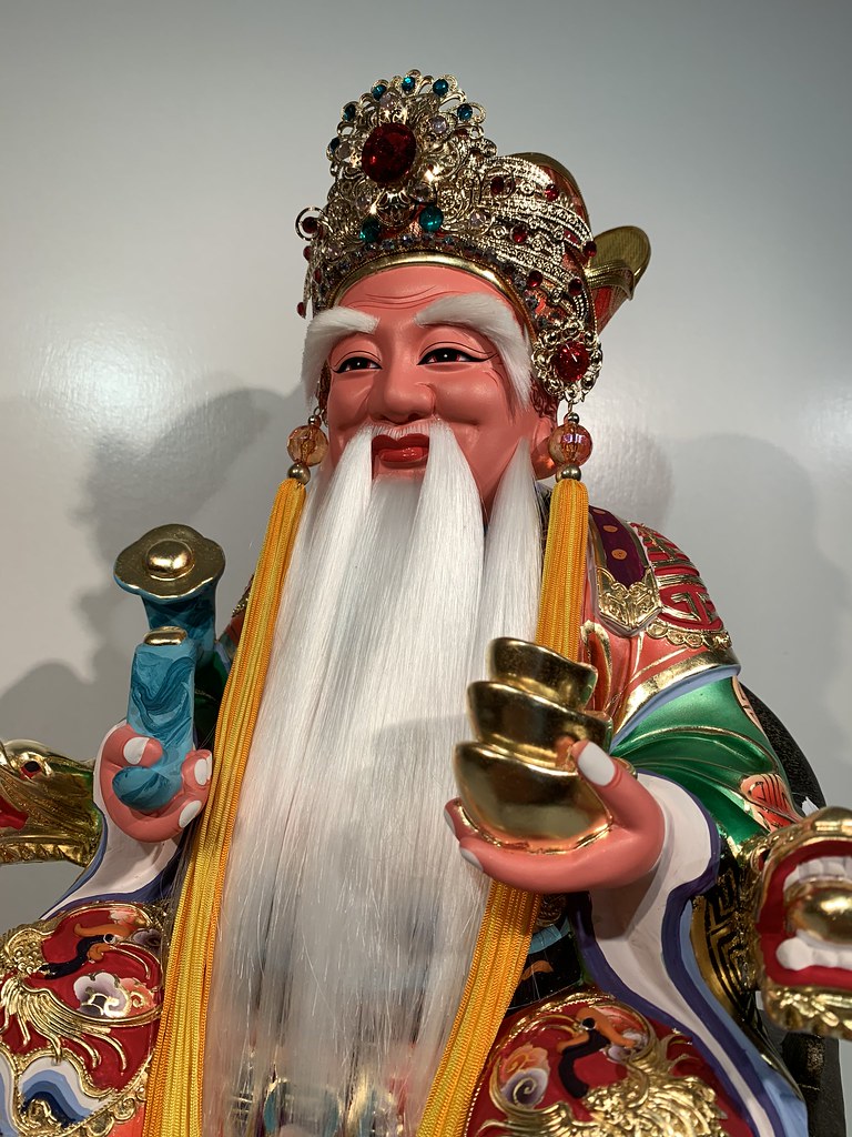 小時候就沒了爸！男星被同學欺負「委屈全藏心裡」　想做傻事「土地公現身救他」淚崩：會好好孝順媽媽