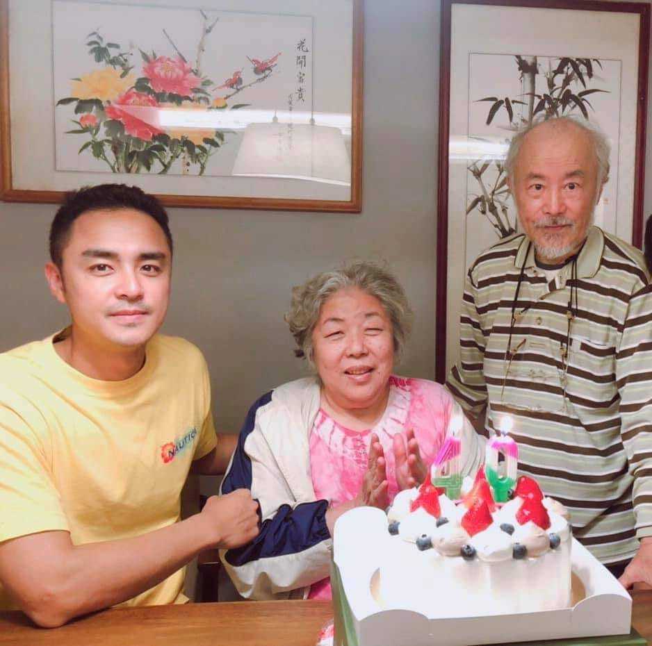 明道老婆身分曝光「證實是4年前緋聞女友」！朋友曝她「私下性格人人愛」出道舊照超清純