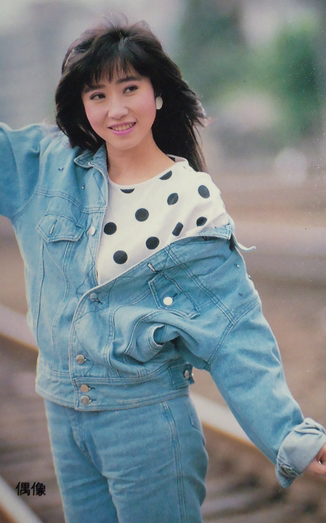 金瑞瑤57歲近況曝光！維持47公斤臉蛋凍齡「體態好輕盈」　一家三口同框做公益「曬兒子超狂興趣」