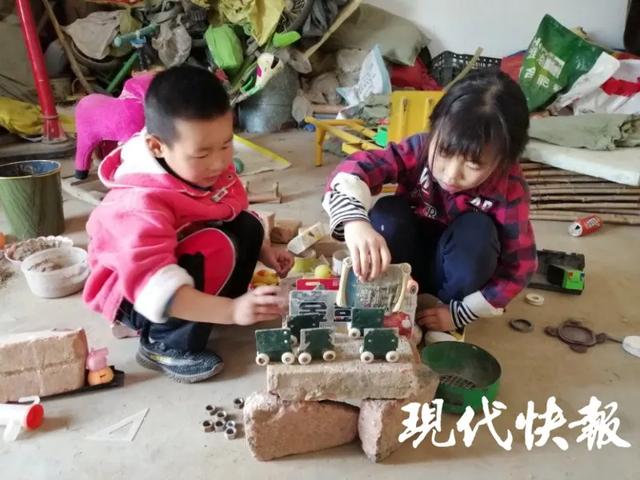 爸爸沒了媽媽出走！7歲女孩「踩凳子炒菜」照顧全家起居　新媽媽心疼送溫暖「曝今後最大心願」
