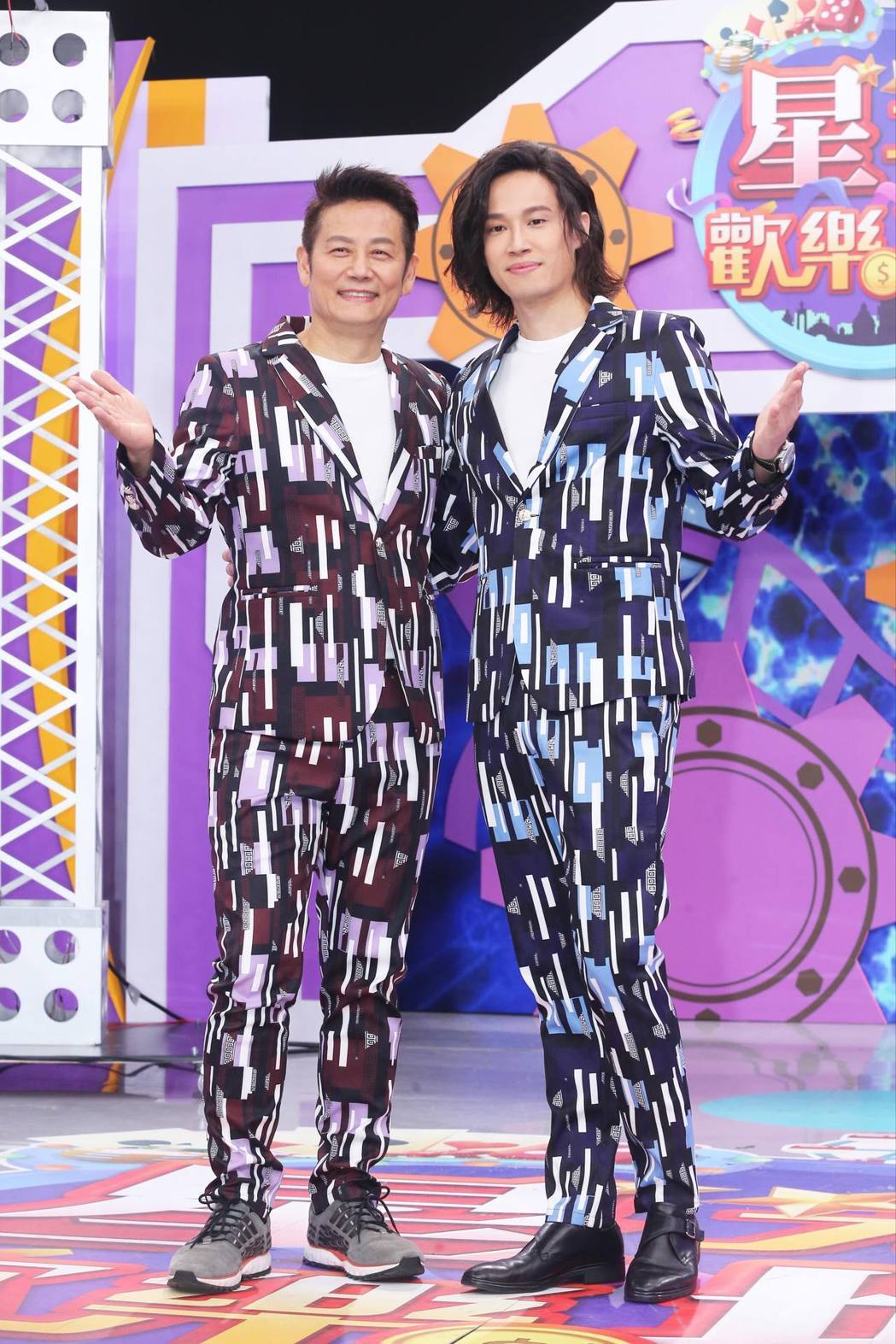 合體帥兒主持！徐乃麟曝「私下當爸模樣」坦言：從沒K過兒　剛烈嚴父外表「在家差很大」自豪3兒女才華洋溢
