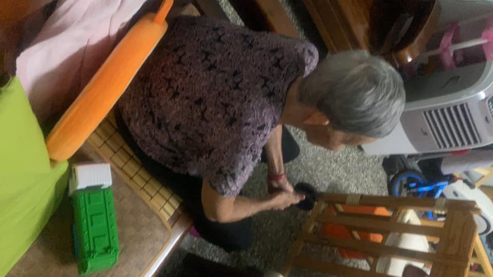 姑姑丟包8旬老母！姪女不滿曝「連房子都沒了」網愣：不怕遭天譴？　感慨「自己也不孝」幫不了任何忙
