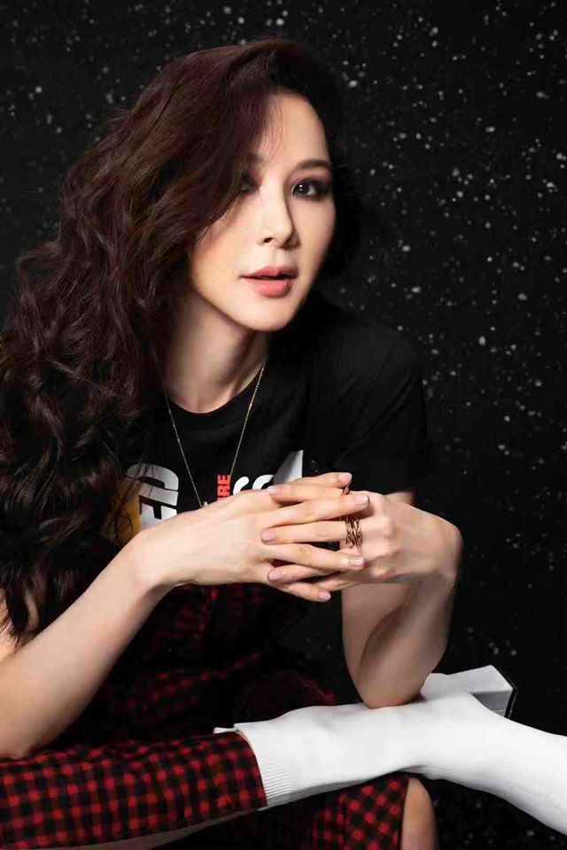 51歲蕭薔不婚原因曝光！10年初戀後遇不到良人「曾想替母沖喜」　透露「有曖昧對象」享受單身：自由可貴