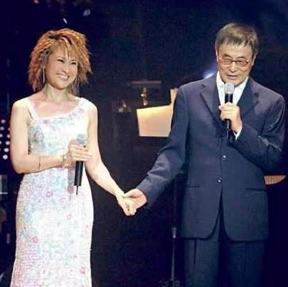 70歲結婚也沒問題！尤雅「為兒子保持單身」獨自養大他　「媽媽任務結束」67歲笑喊：不排斥姊弟戀
