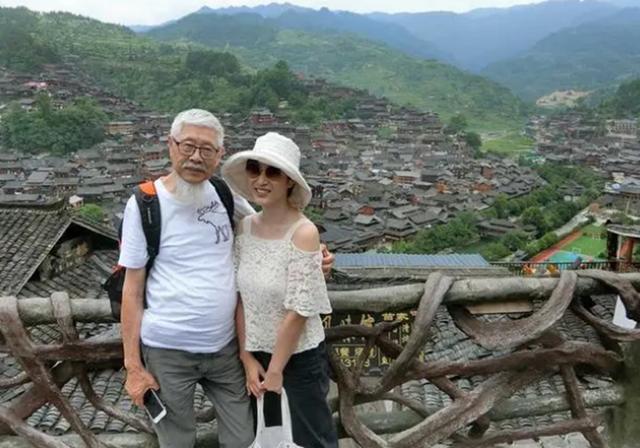 此生最愛的男人！陳法蓉「與父環遊世界」喊話：和你一起什麼都好　53歲「單身生活」超精彩