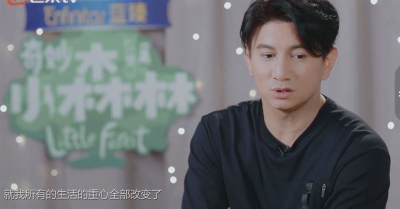 男神變奶爸！吳奇隆「自願在家帶孩子」讓老婆追求事業　被問是否生二胎「高EQ回答帥翻」網：嫁對人了
