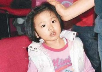 天王背後的女人! 「低谷時不離不棄」 為愛淡出娛樂圈 「夫妻恩愛32年」 兩個女兒美麗漂亮!