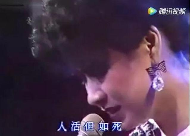 丈夫走後4年！鐵肺歌后「突然產下一女」被外界指指點點　一看到女兒「眾人全哭了」網淚：情深義重