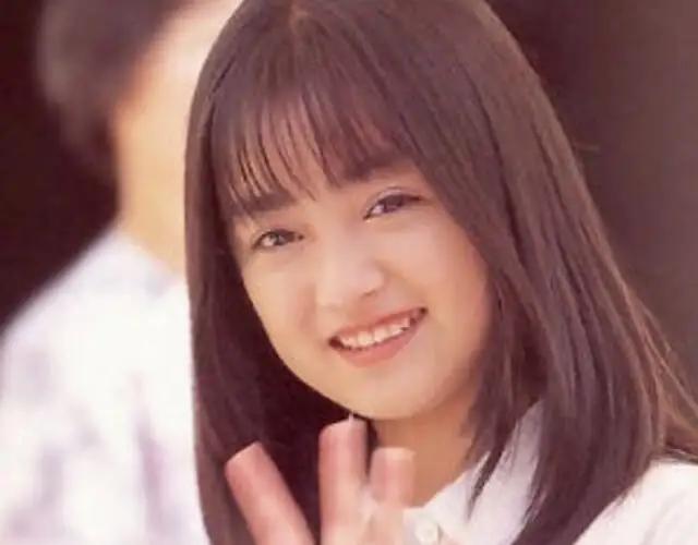 初戀變繼父！她3歲出道12歲成影后「 愛人被生母半路攔截」   38歲二婚憑「超凍齡顏值再次爆红」走出泥潭